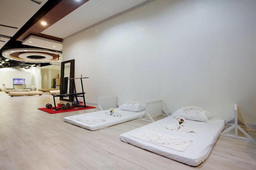 Capsule Hostel Patong 外观 照片